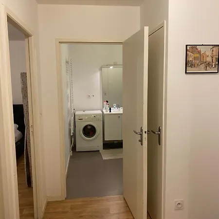 Spacieux, Dans Neuve! Angers