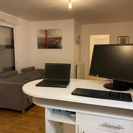 Spacieux, Dans Neuve! * Angers